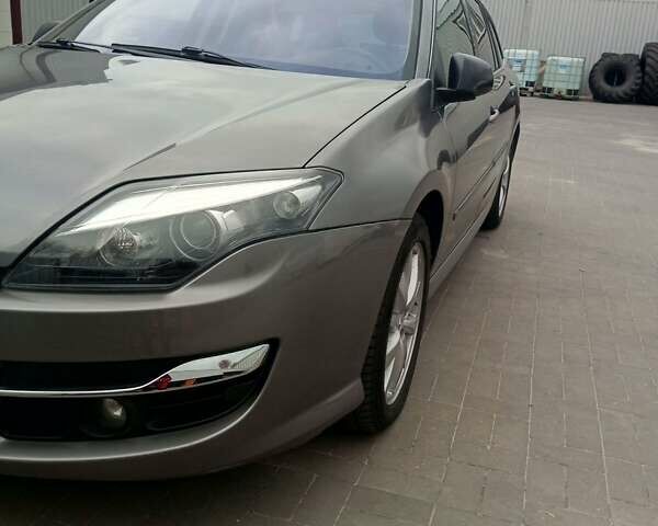 Коричневый Рено Лагуна, объемом двигателя 2 л и пробегом 210 тыс. км за 8400 $, фото 15 на Automoto.ua