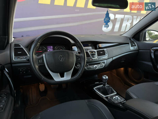 Коричневий Рено Лагуна, об'ємом двигуна 1.5 л та пробігом 155 тис. км за 8600 $, фото 45 на Automoto.ua