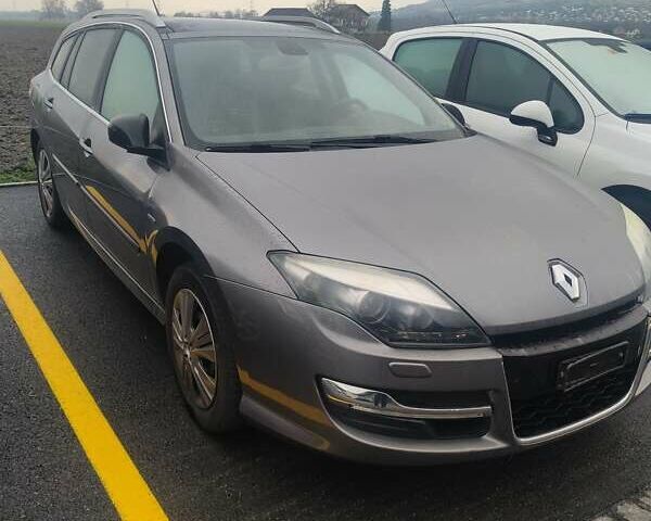 Коричневый Рено Лагуна, объемом двигателя 2 л и пробегом 210 тыс. км за 9499 $, фото 4 на Automoto.ua