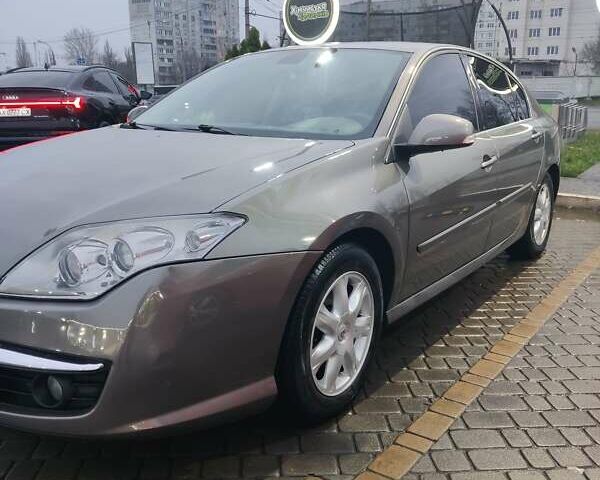 Коричневый Рено Лагуна, объемом двигателя 1.5 л и пробегом 196 тыс. км за 7000 $, фото 21 на Automoto.ua