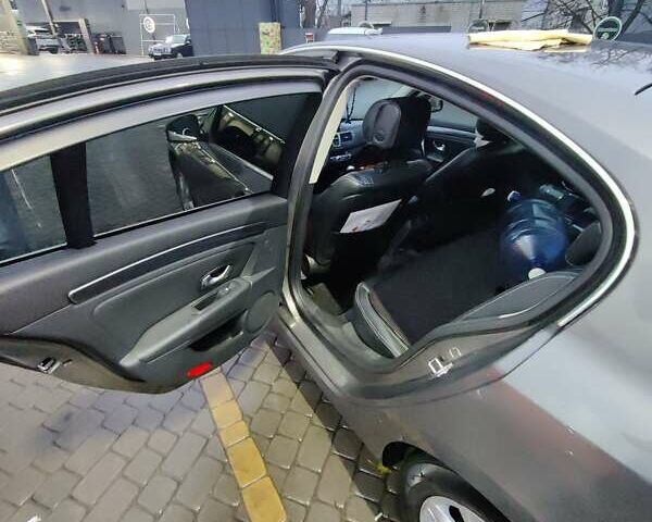 Коричневый Рено Лагуна, объемом двигателя 1.5 л и пробегом 196 тыс. км за 7000 $, фото 6 на Automoto.ua