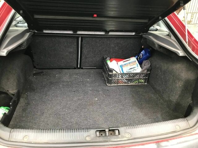 Рено Лагуна 1995 в Львове на Automoto.ua Красный Рено Лагуна, объемом двигателя 1.8 л и пробегом 280 тыс. км за 1200 $, фото 7 на Automoto.ua