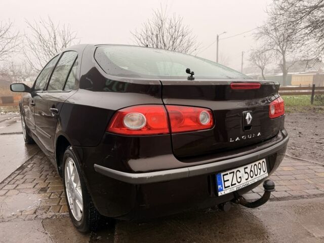 Красный Рено Лагуна, объемом двигателя 1.9 л и пробегом 200 тыс. км за 2000 $, фото 9 на Automoto.ua