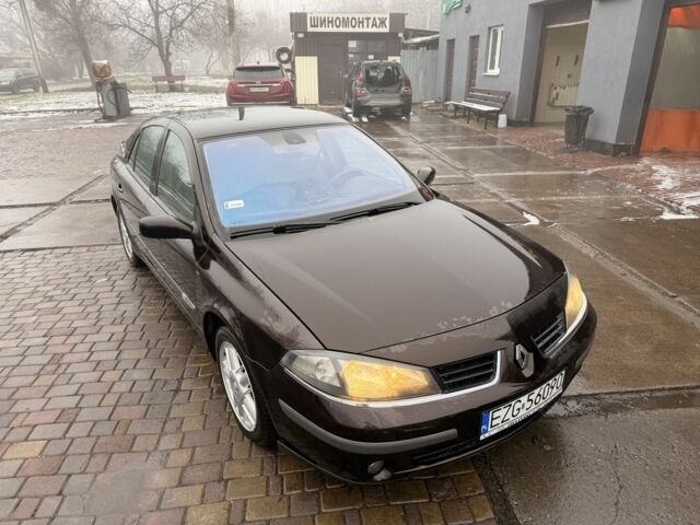 Красный Рено Лагуна, объемом двигателя 1.9 л и пробегом 200 тыс. км за 2000 $, фото 5 на Automoto.ua
