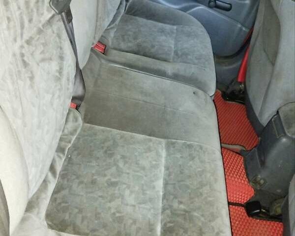 Червоний Рено Лагуна, об'ємом двигуна 1.78 л та пробігом 330 тис. км за 1000 $, фото 3 на Automoto.ua