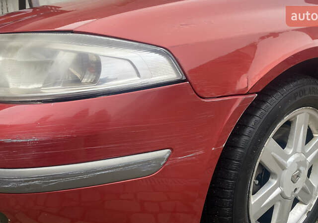 Красный Рено Лагуна, объемом двигателя 1.87 л и пробегом 112 тыс. км за 3999 $, фото 17 на Automoto.ua