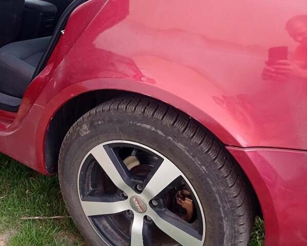 Красный Рено Лагуна, объемом двигателя 2 л и пробегом 234 тыс. км за 5000 $, фото 11 на Automoto.ua