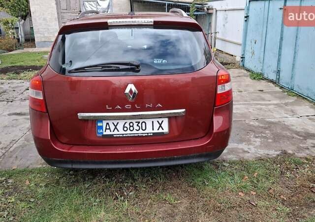 Красный Рено Лагуна, объемом двигателя 2 л и пробегом 225 тыс. км за 6500 $, фото 8 на Automoto.ua