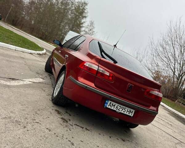 Красный Рено Лагуна, объемом двигателя 1.78 л и пробегом 230 тыс. км за 4300 $, фото 5 на Automoto.ua