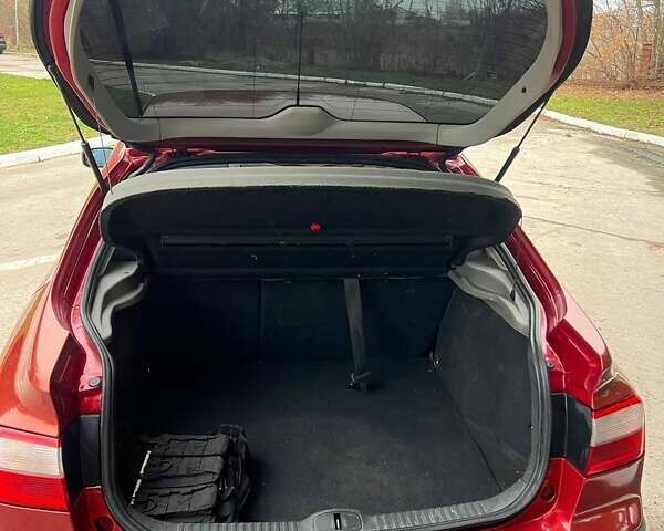 Красный Рено Лагуна, объемом двигателя 1.78 л и пробегом 230 тыс. км за 4300 $, фото 29 на Automoto.ua