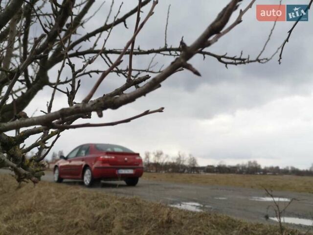 Красный Рено Лагуна, объемом двигателя 1.6 л и пробегом 400 тыс. км за 3200 $, фото 18 на Automoto.ua