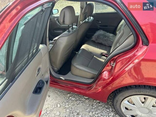 Красный Рено Лагуна, объемом двигателя 2.2 л и пробегом 220 тыс. км за 5500 $, фото 9 на Automoto.ua