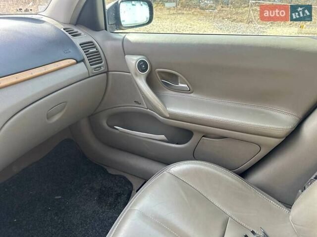 Красный Рено Лагуна, объемом двигателя 2.2 л и пробегом 220 тыс. км за 5500 $, фото 6 на Automoto.ua