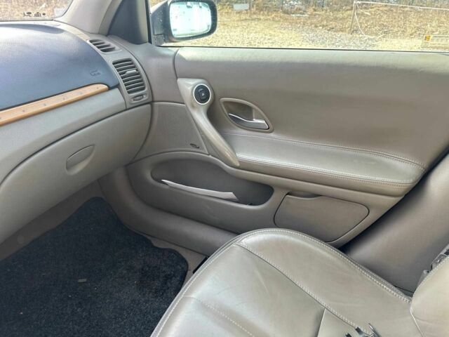 Красный Рено Лагуна, объемом двигателя 2.2 л и пробегом 220 тыс. км за 5500 $, фото 4 на Automoto.ua