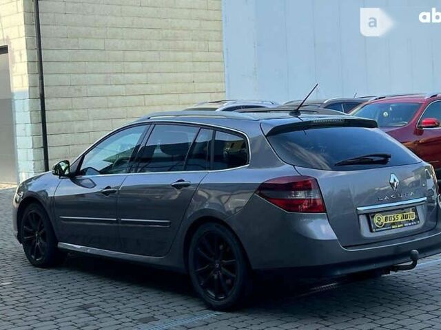 Рено Лагуна, объемом двигателя 1.5 л и пробегом 263 тыс. км за 7650 $, фото 4 на Automoto.ua