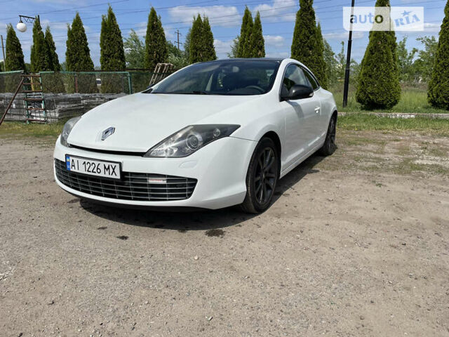 Рено Лагуна, об'ємом двигуна 2 л та пробігом 243 тис. км за 10800 $, фото 1 на Automoto.ua