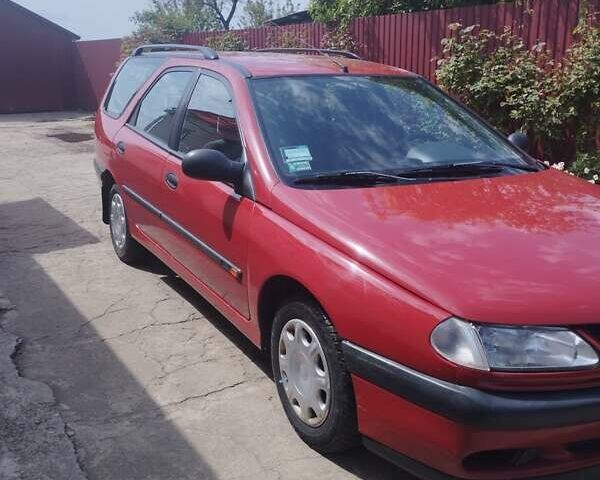 Рено Лагуна, объемом двигателя 1.79 л и пробегом 266 тыс. км за 2850 $, фото 2 на Automoto.ua