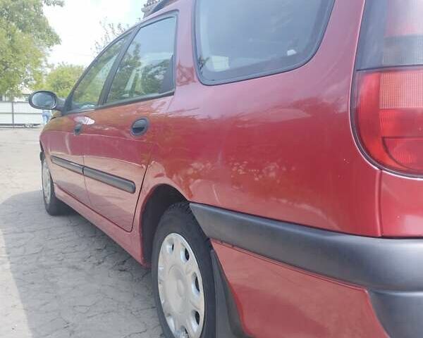 Рено Лагуна, объемом двигателя 1.79 л и пробегом 266 тыс. км за 2850 $, фото 9 на Automoto.ua