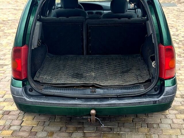 Рено Лагуна, объемом двигателя 1.9 л и пробегом 350 тыс. км за 1499 $, фото 8 на Automoto.ua