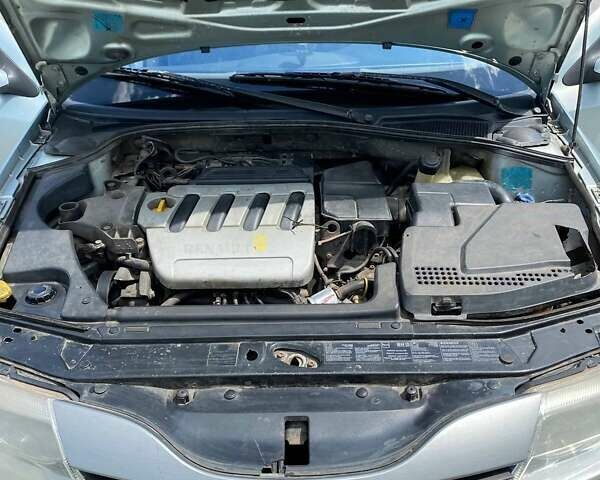 Рено Лагуна, объемом двигателя 1.6 л и пробегом 328 тыс. км за 4200 $, фото 2 на Automoto.ua