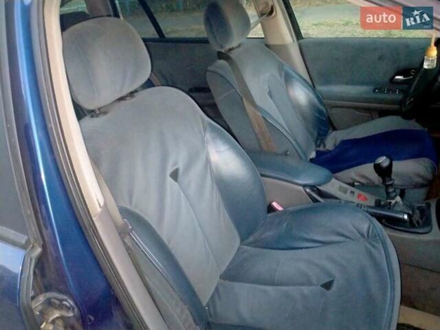 Рено Лагуна, объемом двигателя 1.87 л и пробегом 358 тыс. км за 3200 $, фото 9 на Automoto.ua