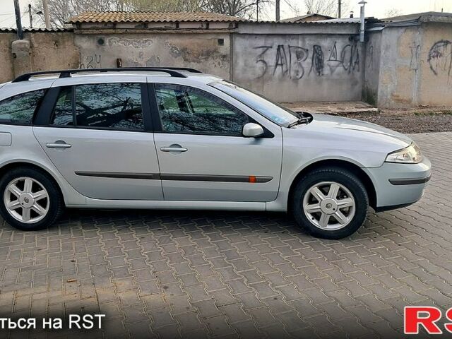 Рено Лагуна, объемом двигателя 1.8 л и пробегом 275 тыс. км за 3999 $, фото 2 на Automoto.ua