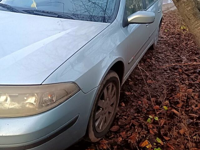 Рено Лагуна, объемом двигателя 1.8 л и пробегом 350 тыс. км за 2200 $, фото 4 на Automoto.ua