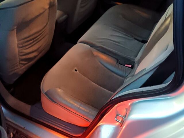 Рено Лагуна, объемом двигателя 1.8 л и пробегом 350 тыс. км за 2200 $, фото 5 на Automoto.ua