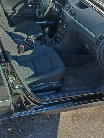 Рено Лагуна, об'ємом двигуна 1.6 л та пробігом 250 тис. км за 1700 $, фото 10 на Automoto.ua