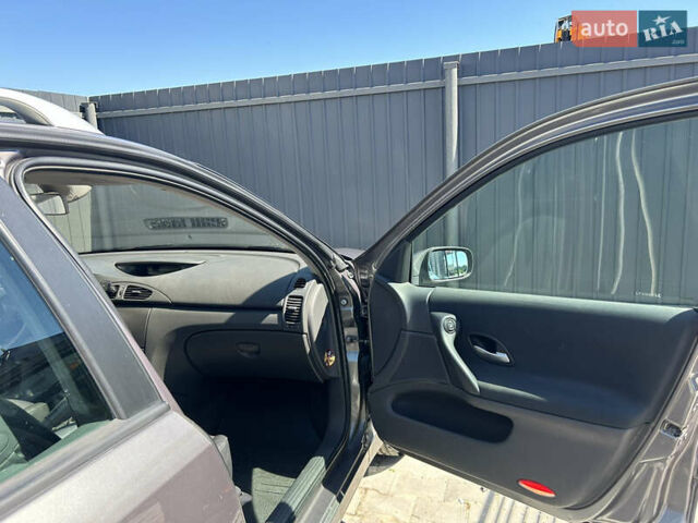 Рено Лагуна, объемом двигателя 1.87 л и пробегом 400 тыс. км за 3900 $, фото 18 на Automoto.ua