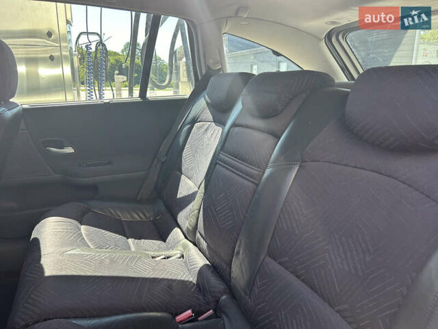 Рено Лагуна, объемом двигателя 1.87 л и пробегом 400 тыс. км за 3900 $, фото 4 на Automoto.ua