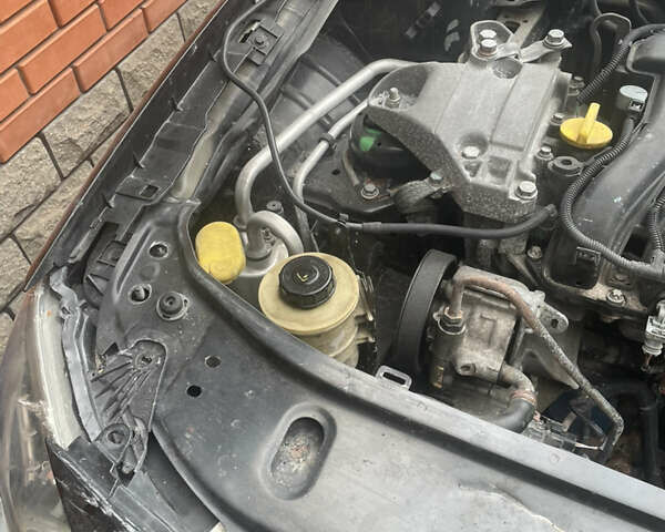 Рено Лагуна, об'ємом двигуна 1.6 л та пробігом 250 тис. км за 1700 $, фото 6 на Automoto.ua