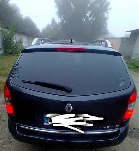 Рено Лагуна, объемом двигателя 2.2 л и пробегом 350 тыс. км за 4500 $, фото 4 на Automoto.ua