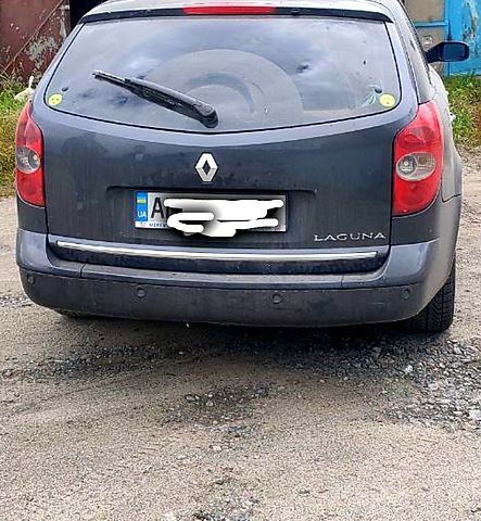 Рено Лагуна, об'ємом двигуна 2.2 л та пробігом 300 тис. км за 3924 $, фото 6 на Automoto.ua