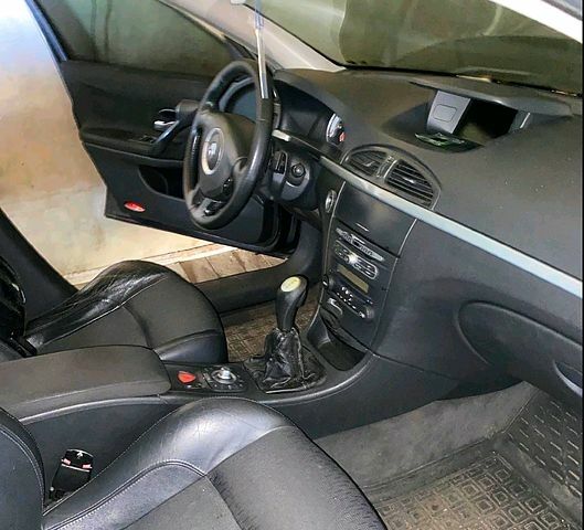 Рено Лагуна, об'ємом двигуна 2.2 л та пробігом 300 тис. км за 3924 $, фото 5 на Automoto.ua