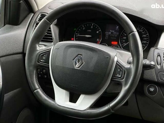 Рено Лагуна, объемом двигателя 1.5 л и пробегом 292 тыс. км за 4700 $, фото 14 на Automoto.ua
