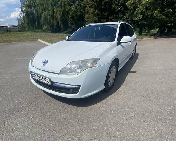 Рено Лагуна, объемом двигателя 1.46 л и пробегом 270 тыс. км за 5800 $, фото 18 на Automoto.ua