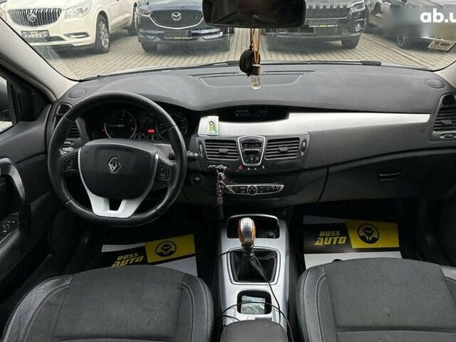 Рено Лагуна, объемом двигателя 1.5 л и пробегом 292 тыс. км за 4700 $, фото 12 на Automoto.ua