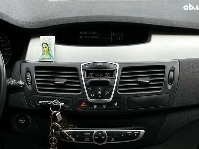 Рено Лагуна, объемом двигателя 1.5 л и пробегом 292 тыс. км за 4700 $, фото 13 на Automoto.ua