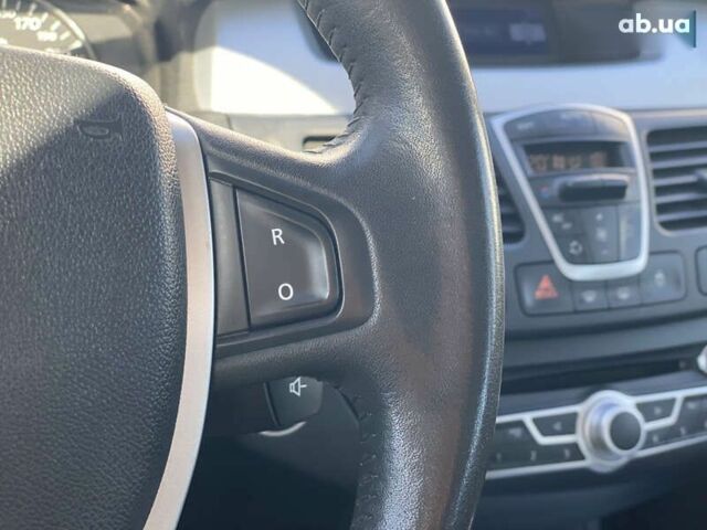 Рено Лагуна, объемом двигателя 1.5 л и пробегом 219 тыс. км за 5950 $, фото 26 на Automoto.ua