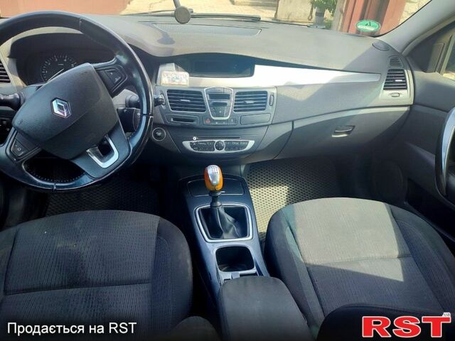 Рено Лагуна 2009 у Дніпро (Дніпропетровську) на Automoto.ua Рено Лагуна, об'ємом двигуна 2 л та пробігом 365 тис. км за 5800 $, фото 3 на Automoto.ua