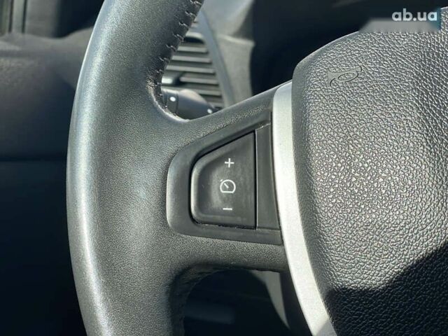 Рено Лагуна, объемом двигателя 1.5 л и пробегом 219 тыс. км за 5950 $, фото 27 на Automoto.ua