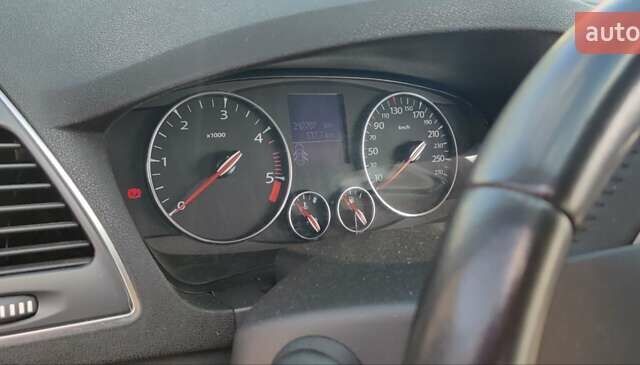 Рено Лагуна, объемом двигателя 1.5 л и пробегом 236 тыс. км за 7300 $, фото 18 на Automoto.ua