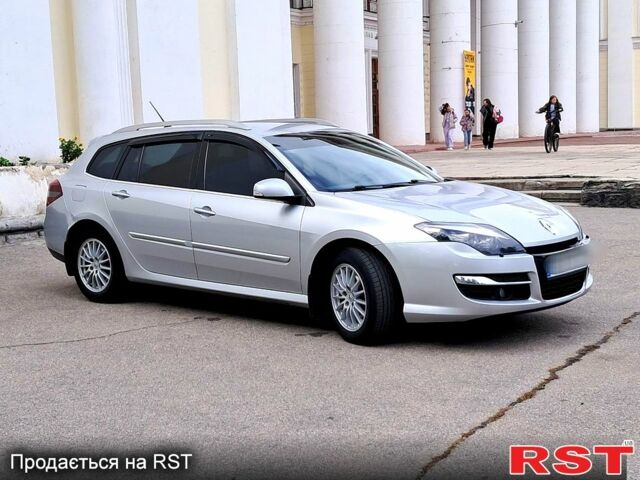 Рено Лагуна, объемом двигателя 1.5 л и пробегом 178 тыс. км за 7500 $, фото 1 на Automoto.ua