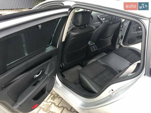 Рено Лагуна, объемом двигателя 1.5 л и пробегом 375 тыс. км за 7650 $, фото 17 на Automoto.ua