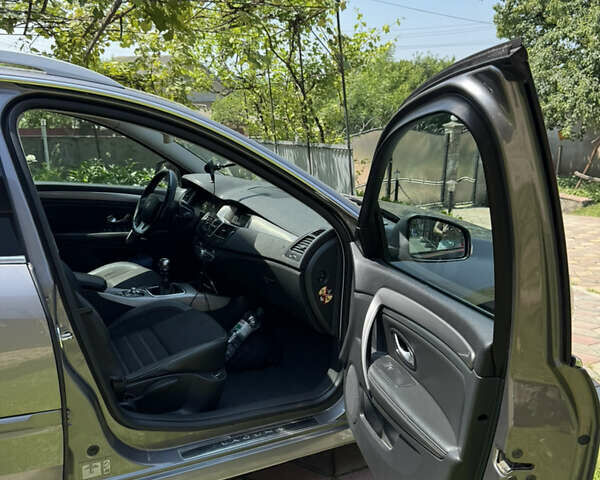 Рено Лагуна, объемом двигателя 1.5 л и пробегом 370 тыс. км за 7000 $, фото 44 на Automoto.ua