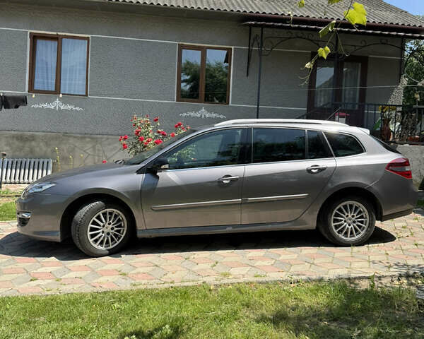 Рено Лагуна, объемом двигателя 1.5 л и пробегом 370 тыс. км за 7000 $, фото 7 на Automoto.ua