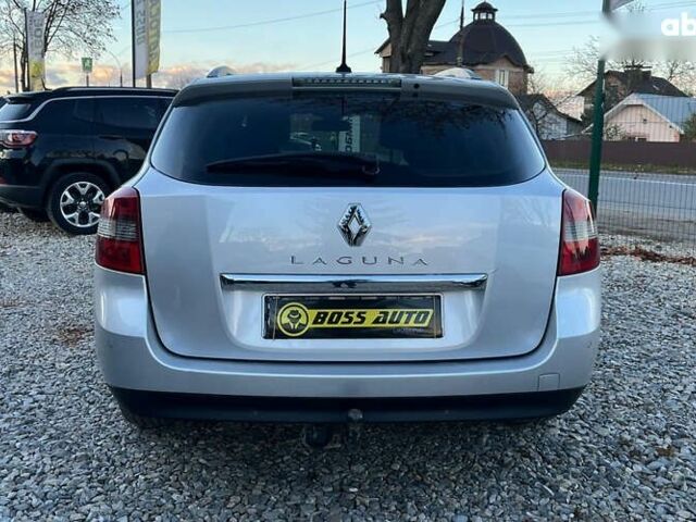 Рено Лагуна, объемом двигателя 1.5 л и пробегом 238 тыс. км за 7800 $, фото 4 на Automoto.ua