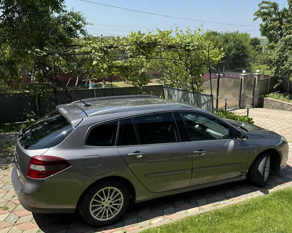 Рено Лагуна, объемом двигателя 1.5 л и пробегом 370 тыс. км за 7000 $, фото 22 на Automoto.ua