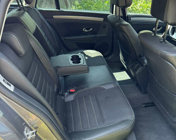 Рено Лагуна, объемом двигателя 1.5 л и пробегом 370 тыс. км за 7000 $, фото 41 на Automoto.ua